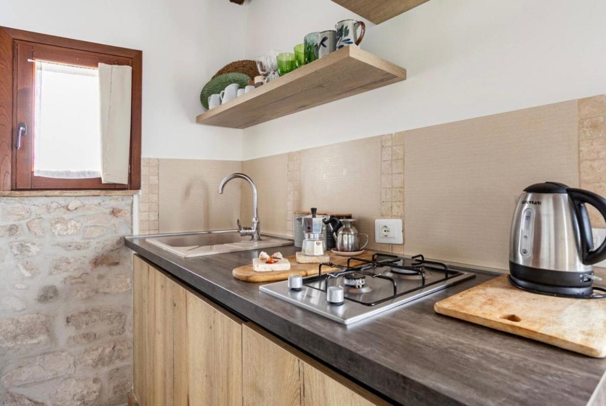 Aurora Medieval House Sermoneta Ngoại thất bức ảnh