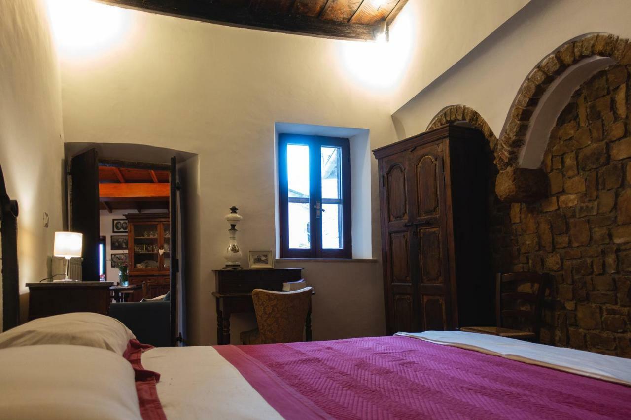 Aurora Medieval House Sermoneta Ngoại thất bức ảnh